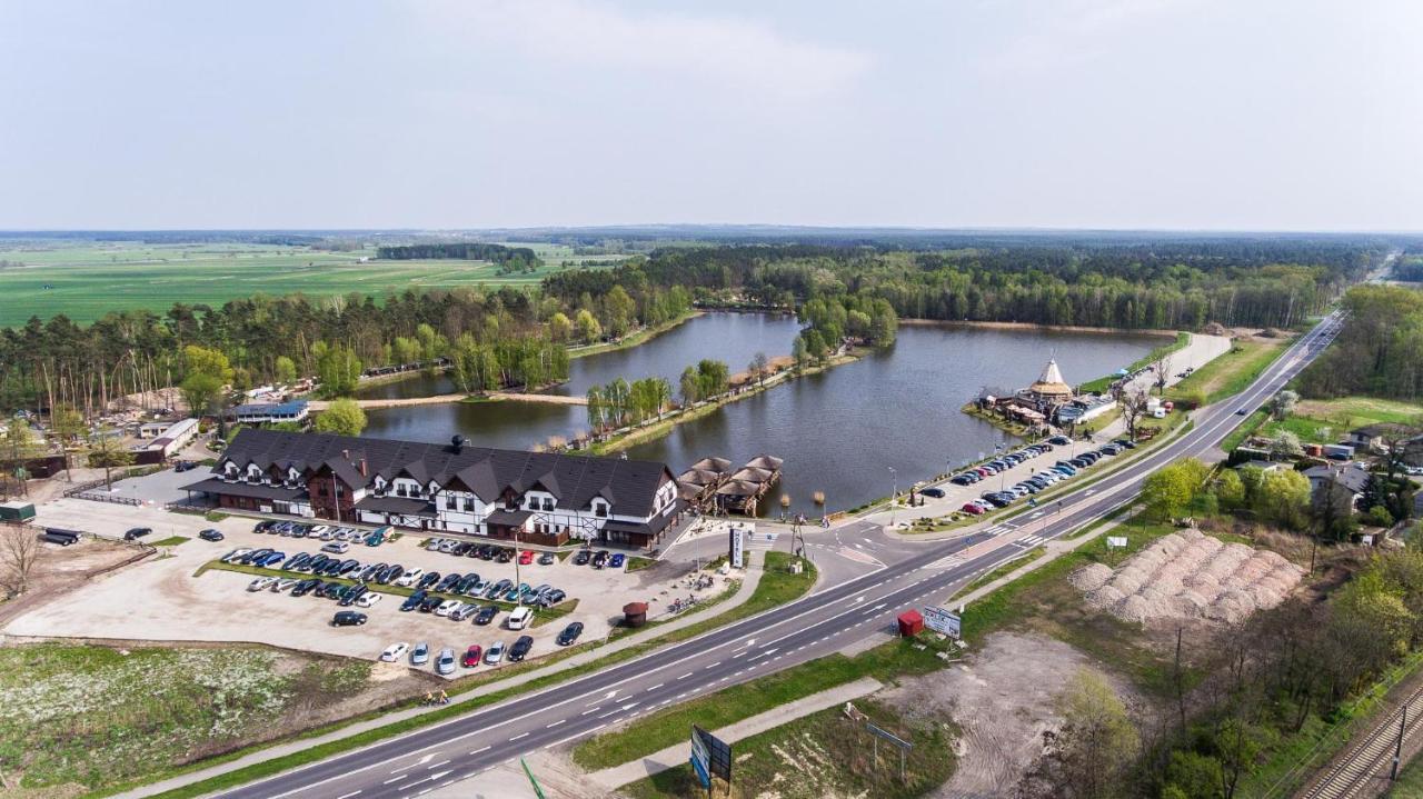 Hotel Gorecznik Ostrów Wielkopolski Exteriér fotografie